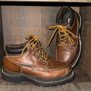 ARIZONA  Men’s HIKERS-‎ size 8